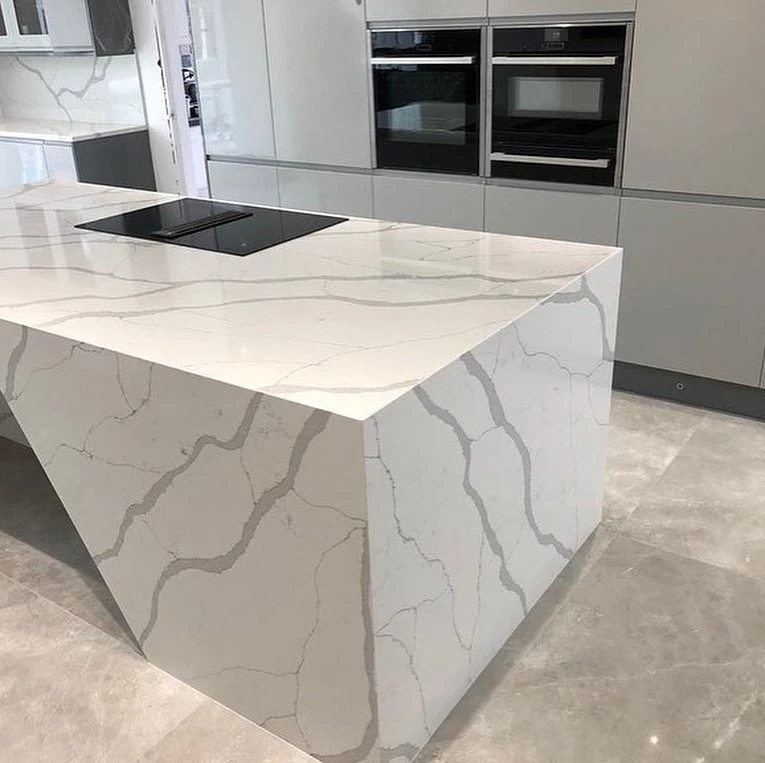 product-798-796 Calacatta countertops (3)