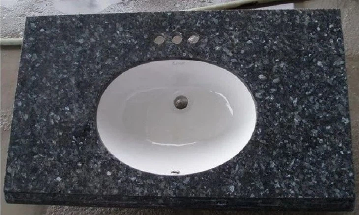Nature-Stone-Blue-Pearl-Granite-Slabs-for-Countertops-Vanity-Tops.webp (5)(001)
