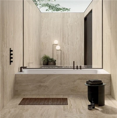 Pedra italiana elegante de travertino Navona para interiores e arquitetura luxuosos