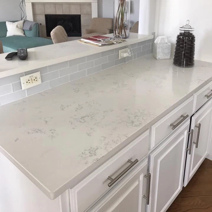 Carrara marmi quartz kitchen top